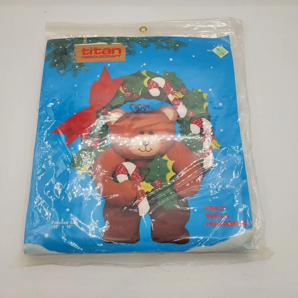 4‎ Titan Needlecraft Plastic Canvas Christmas Wall Hanging Kits  1990 Sealed